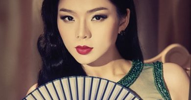 Tiểu sử – sự nghiệp – top hits của Lệ Quyên: Nổi danh là “nữ hoàng phòng trà”, lấy chồng giàu có và quyền lực trong ngành giải trí Tiểu sử – sự nghiệp – top hits của Lệ Quyên: Nổi danh là “nữ hoàng phòng trà”, lấy chồng giàu có và quyền lực trong ngành giải trí