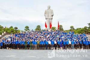 300 sinh viên Nghệ An tình nguyện đến các bản nghèo vùng cao 