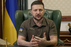 Tổng thống Zelensky xác nhận việc rút các lực lượng Ukraine khỏi Lysychansk
