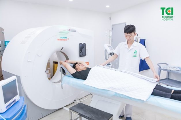 Chụp CT là một trong những phương pháp giúp chẩn đoán chính xác bệnh thoái hóa đốt sống cổ
